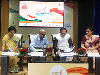 Hon’ble Minister for Skill Dev. & Ent. launched a portal for the nomination of National Entrepreneurship Awards 2019